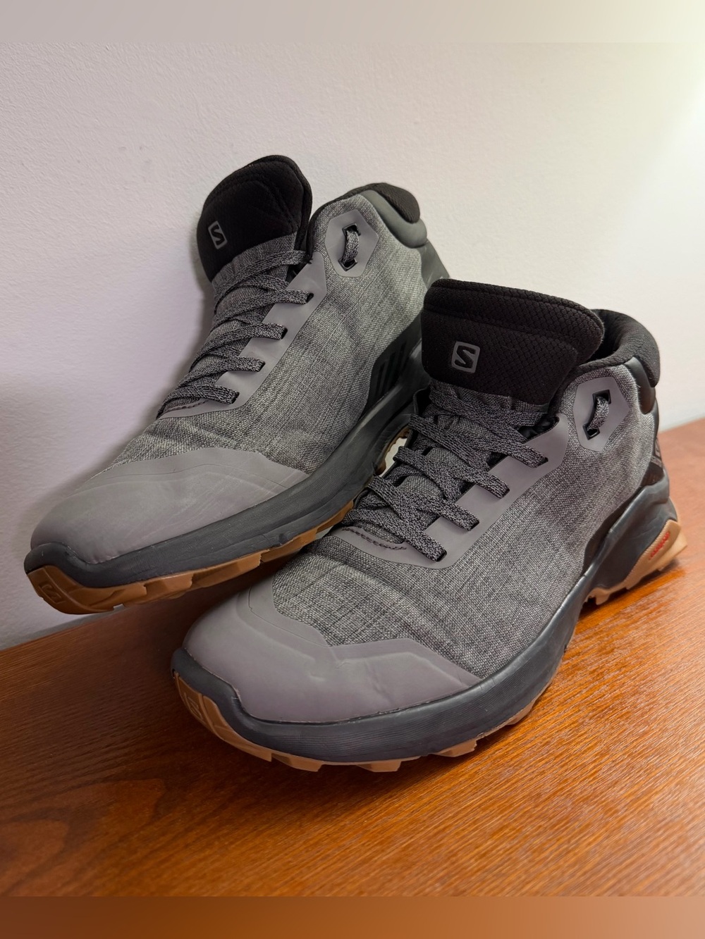 Salomon Men's Grey Outdoorsy Trail Hikers Ankle Boots Size Men 9.5